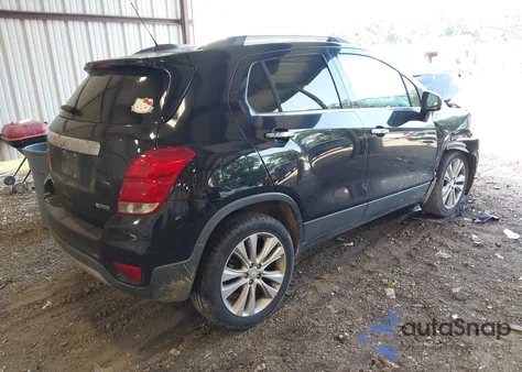 2018 Chevrolet Trax Premier из США, поврежденный, VIN 3GNCJRSB7JL293128